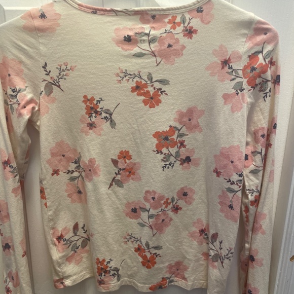 Floral shirt - Picture 2 of 3